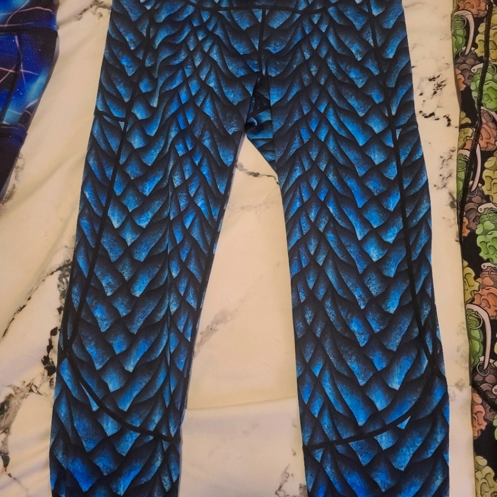 Dragon Scale Leggings
